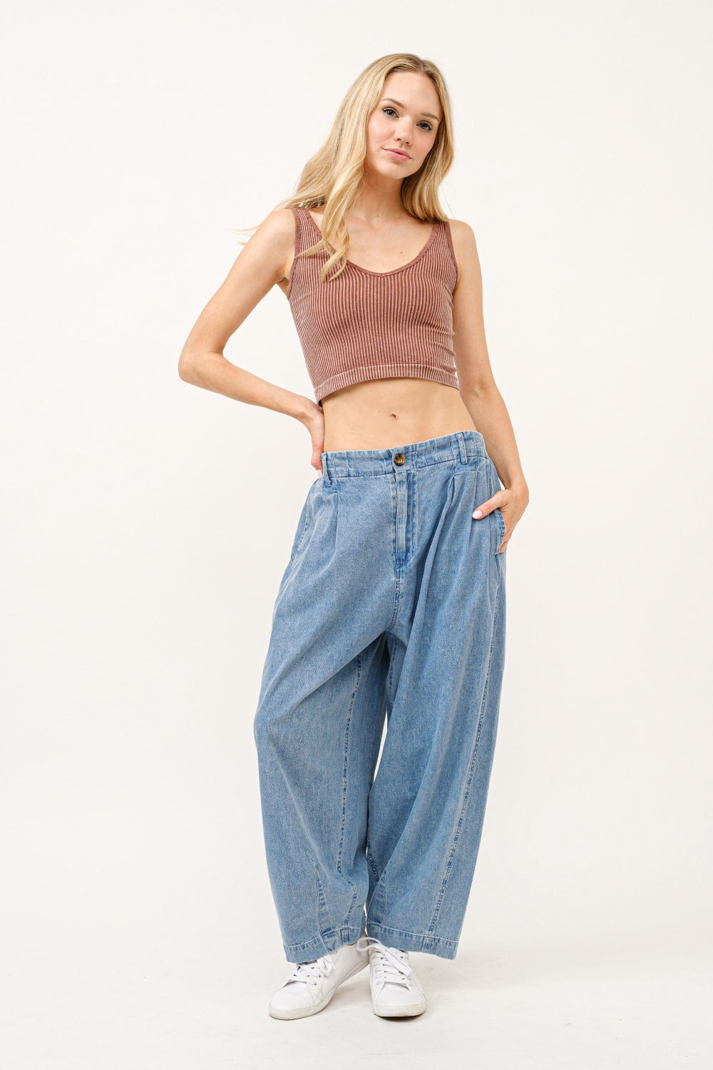 And The Why Elastic Back Pleated Jeans