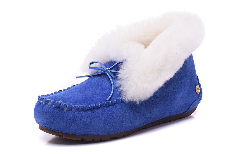 Sheepskin and Wool Integrated Snow Boots Warm Bun Shoes  Slippers