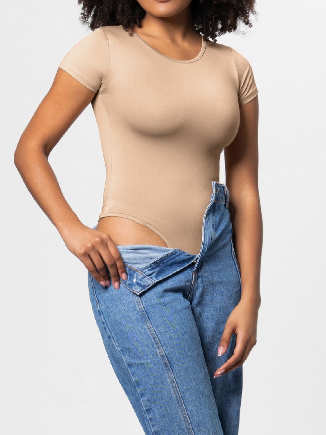 Round Neck Short Sleeve Bodysuit