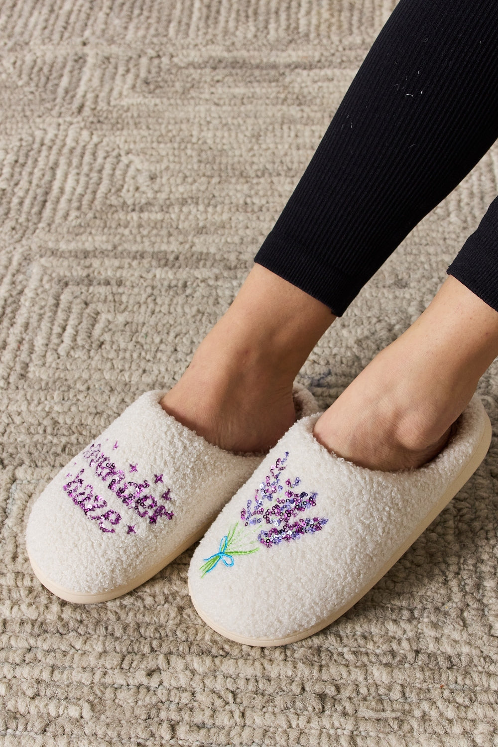 🔥Super Buy! Lavender Here Melody Sequin Pattern Cozy Slippers