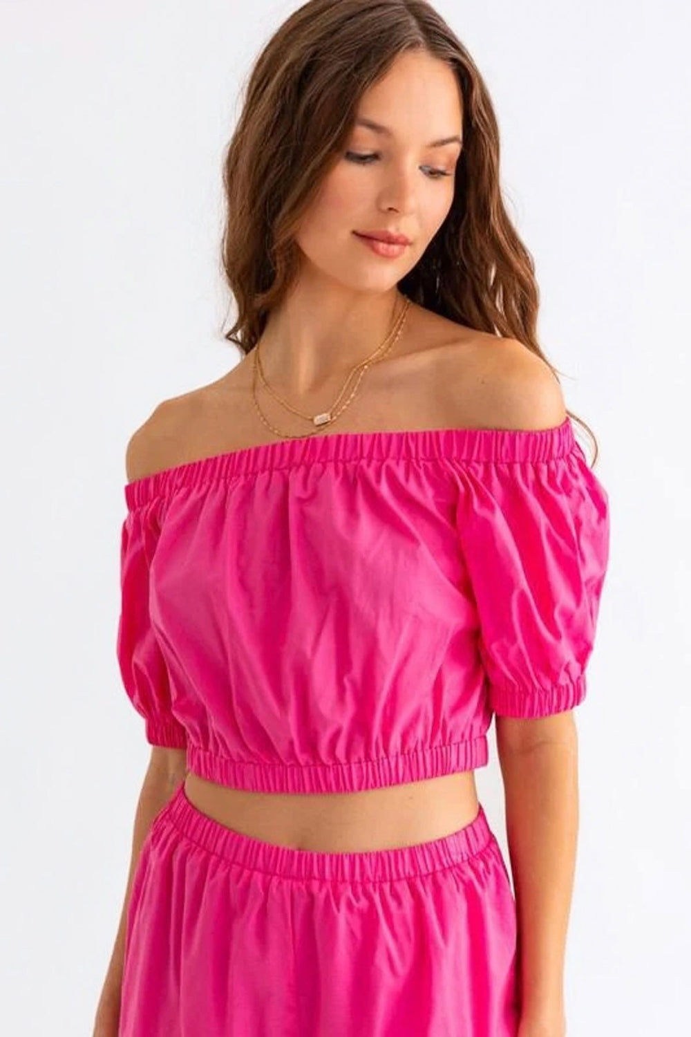 Le Lis Off Shoulder Crop Top and Ruffled Womens Shorts Set