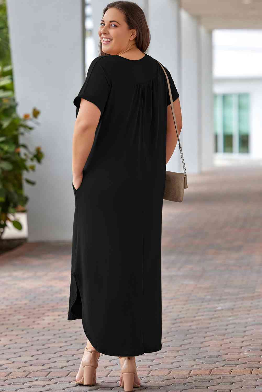 Plus Size Womens V-Neck Short Sleeve Maxi Dress