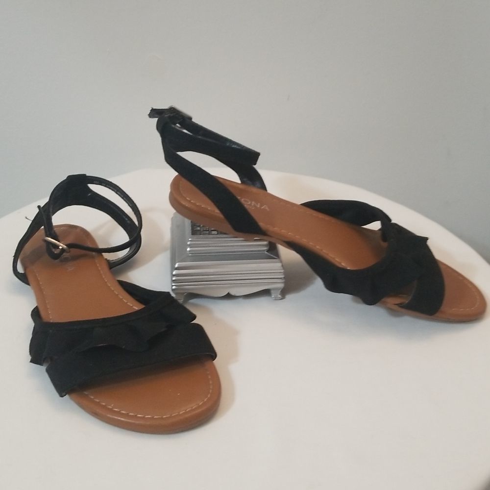 Arizona Women's Flat Sandals Black Suede. C1b1