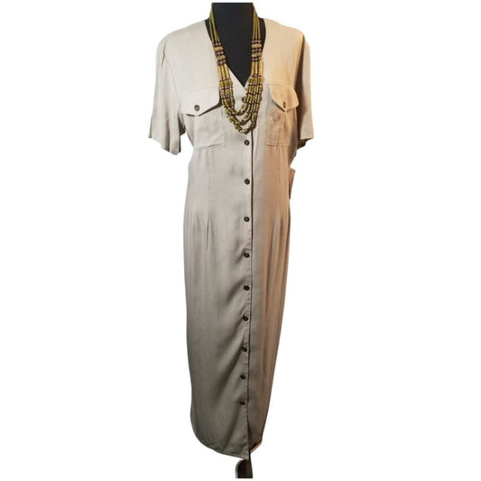 🆕️ Rare find...Vintage HALSTON Designer Dress
